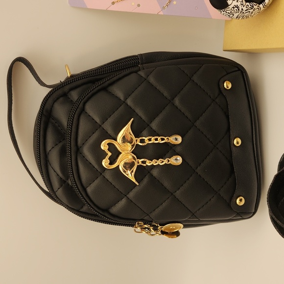 BUNDLE New in Package Mini Backpack/2 Necklaces/3 Bracelets/ Preloved Earbuds - Picture 10 of 11